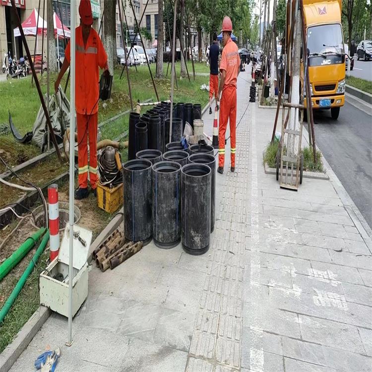 巴塘管道短管置换修复